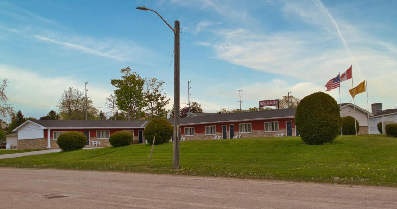 Maple Leaf Inn & Suites Kincardine Exterior foto